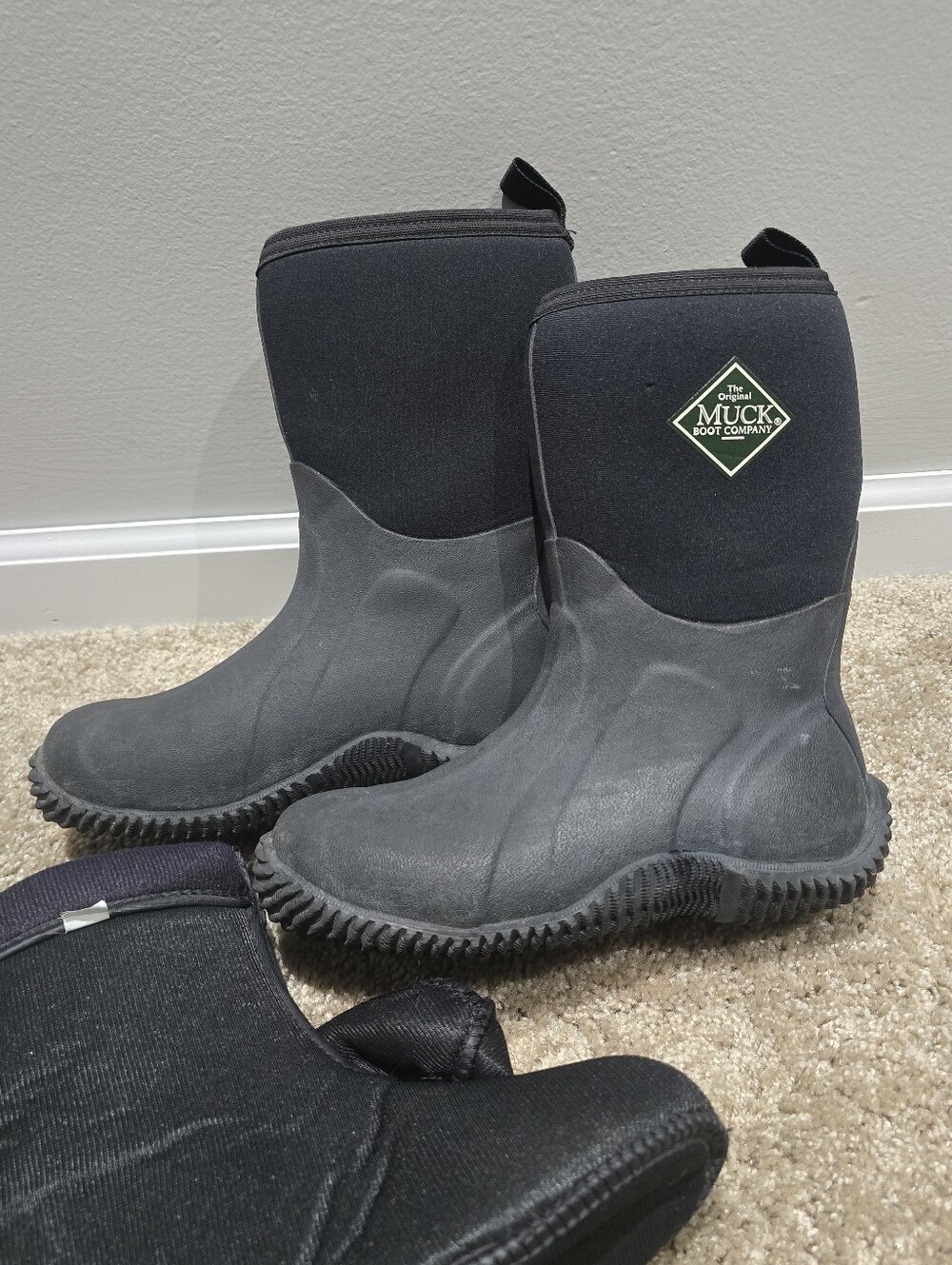 The Muck Boot Company Kids Size 5 Black Boots With Inserts